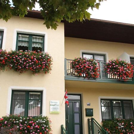 Gaestehaus Moser Podersdorf am See Exterior foto